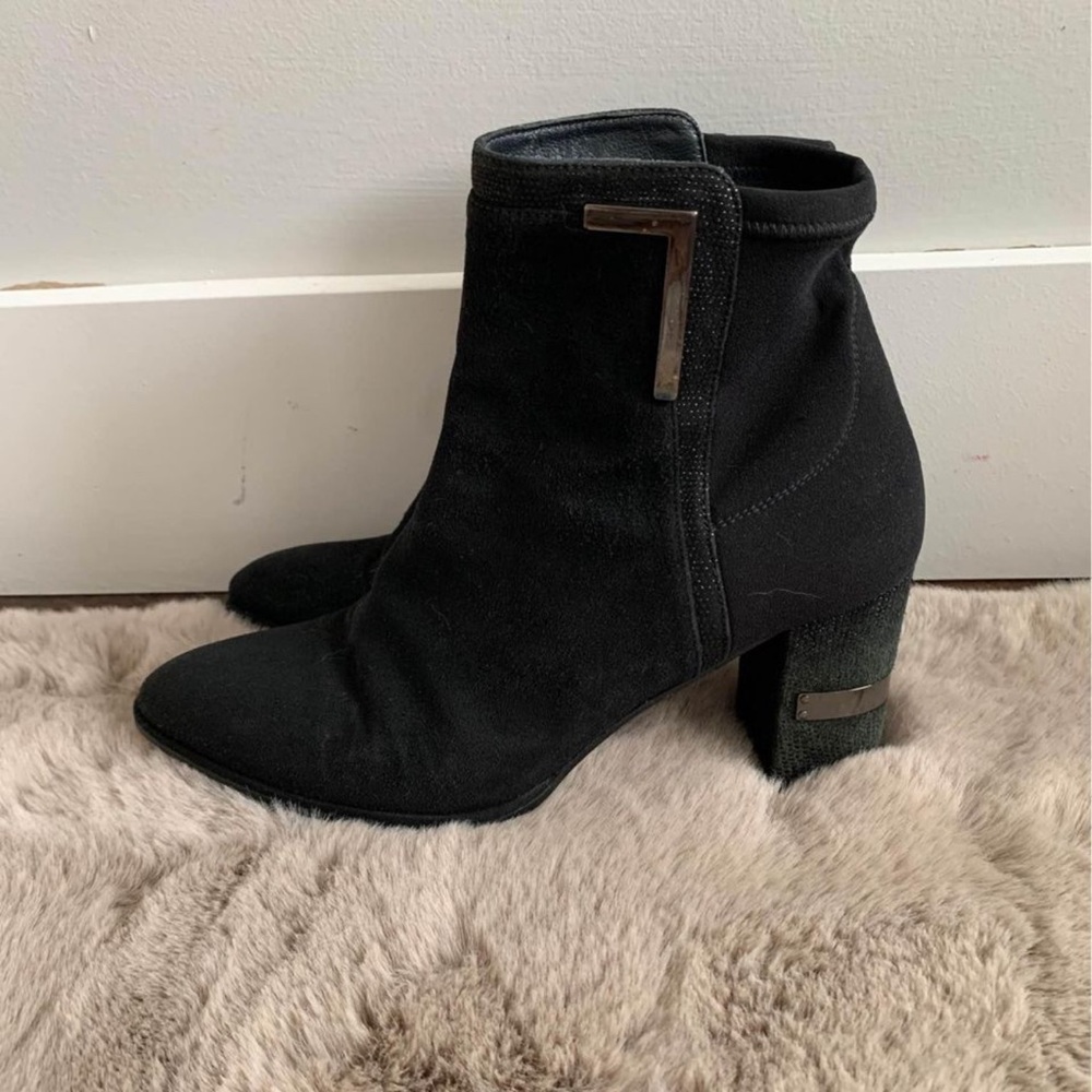 Stuart weitzman heels sz 36.5
